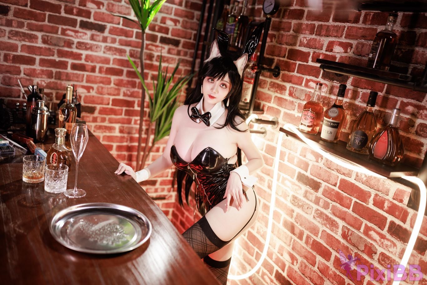Cosplayer A Xuexue azur lane Atago bunny girl PixiBB.COM 007