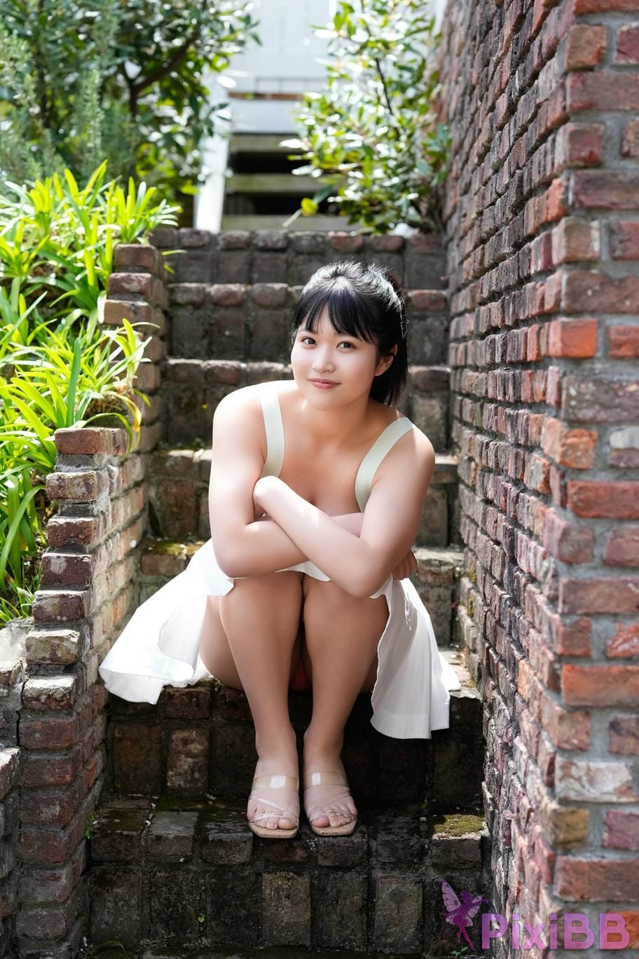 Japanese Idol Miyuka Minami FRIDAY digital photo book Freshly picked juicy PixiBB.COM 005.JPG