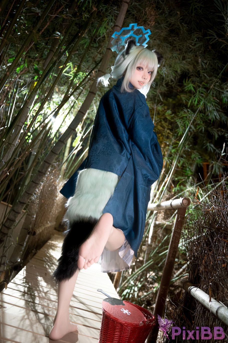 Cosplayer Zhiyue Etsu ko Blue Archive Shigure Hot Spring PixiBB.COM 004