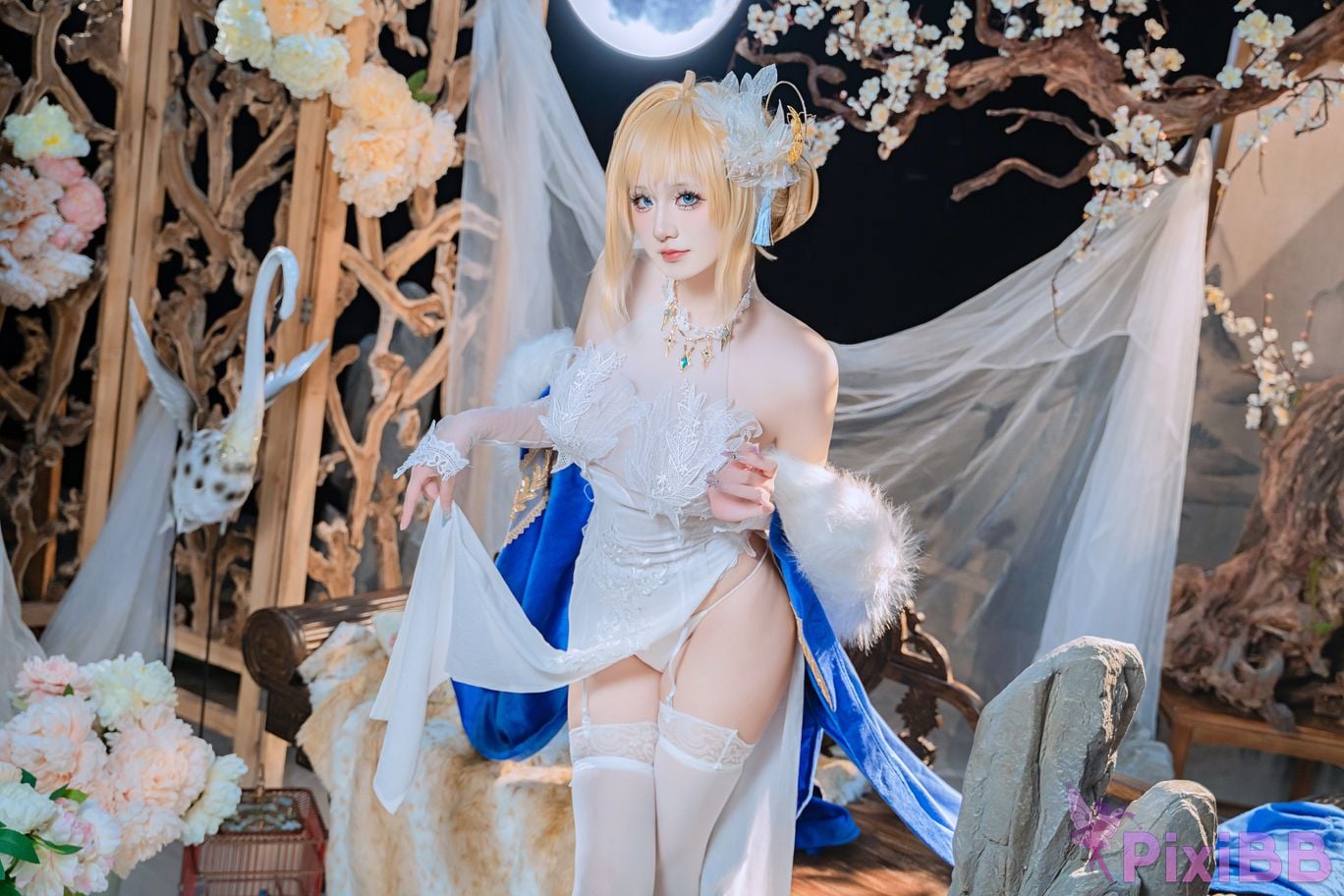 Cosplayer ten sad little wood azur lane Joan of Arc PixiBB.COM 037