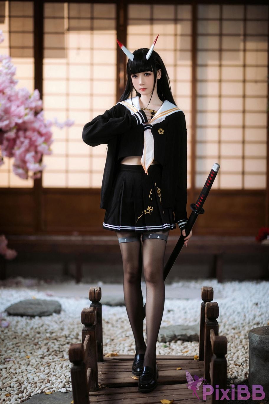 Cosplayer Braised carbon azur lane Xiu PixiBB.COM 020