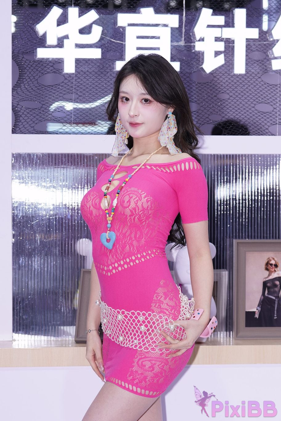 Featured Street Photography Works No.5775 Kiritiko pink knit PixiBB.COM 109