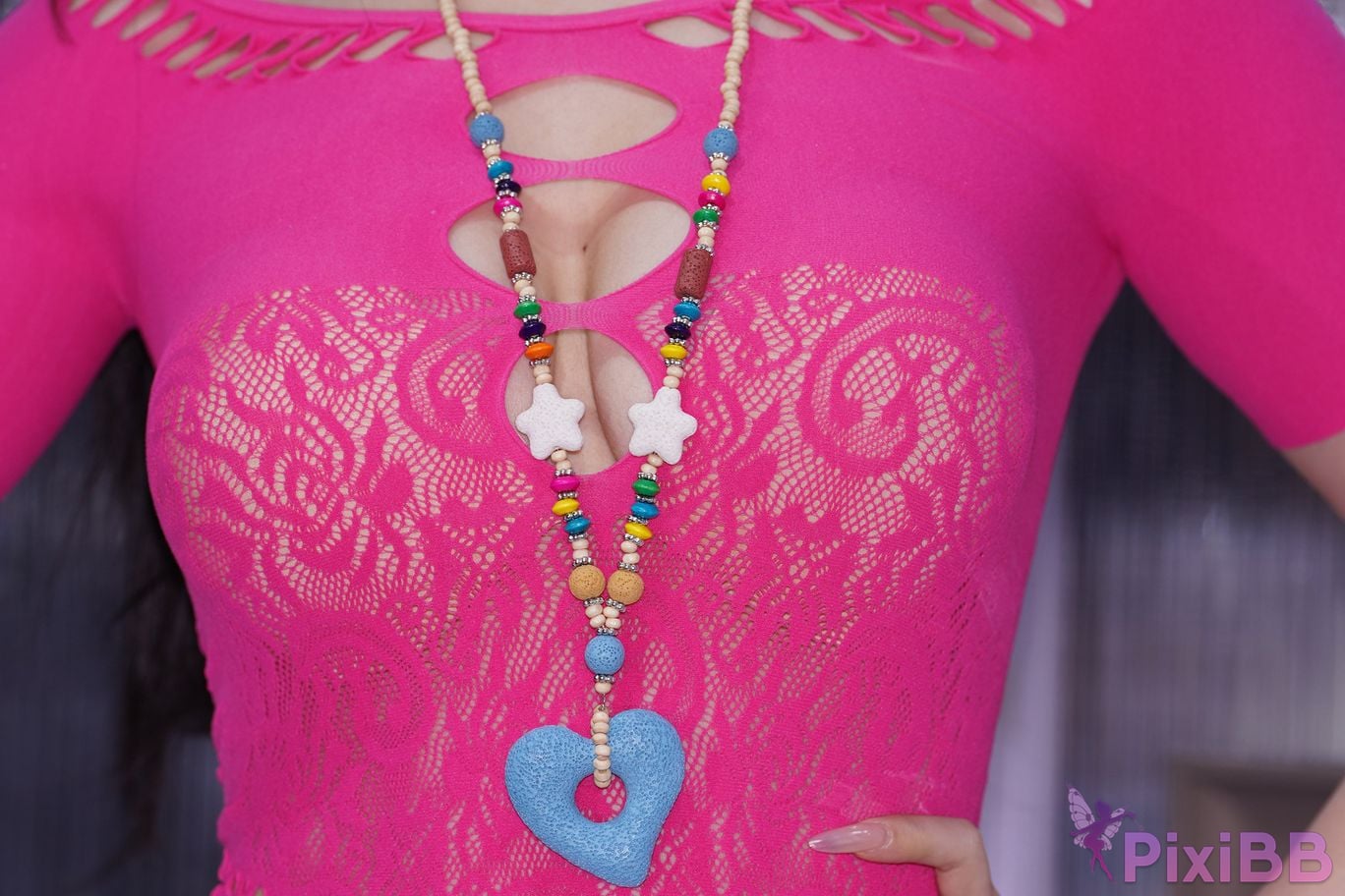 Featured Street Photography Works No.5775 Kiritiko pink knit PixiBB.COM 220