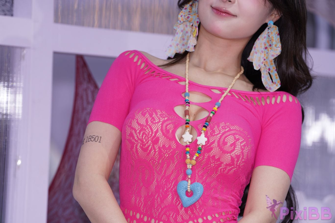 Featured Street Photography Works No.5775 Kiritiko pink knit PixiBB.COM 248