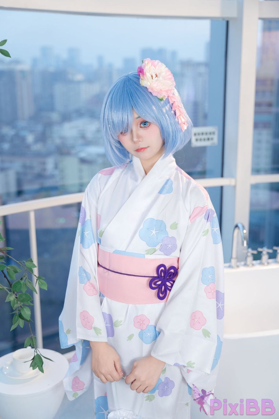 Cosplayer Tomoko Kyodaiou Life in another world from scratch Rem Kimono PixiBB.COM 002