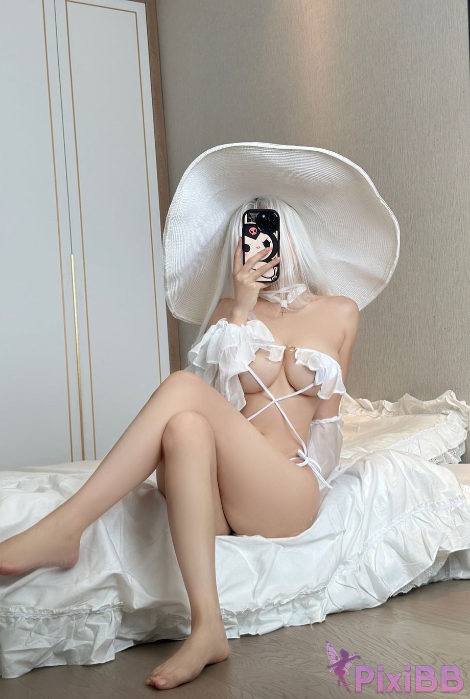 Coser w No.045 Patreon March 2023 PixiBB.COM 042
