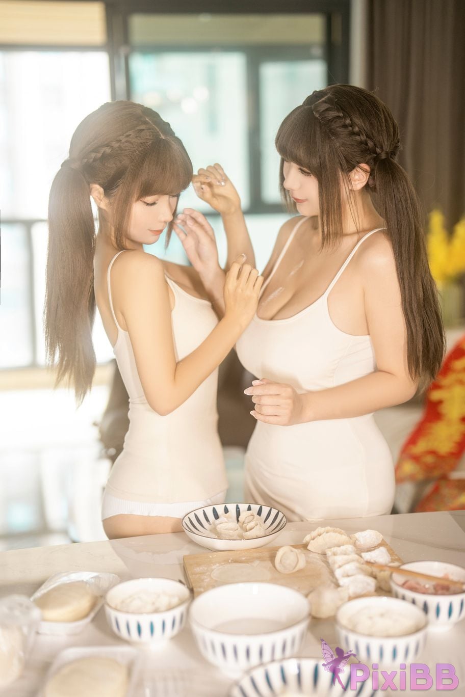 Coser chunmomo chunmomo and PixiBB.COM 092