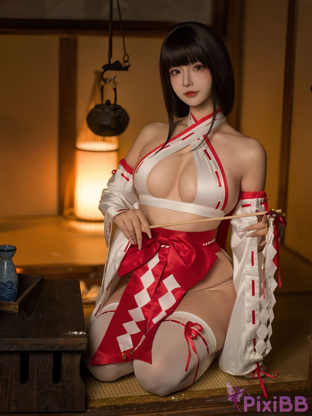 Cosplayer yuuhui Yuhui The Trial of Kagura Miko PixiBB.COM 001