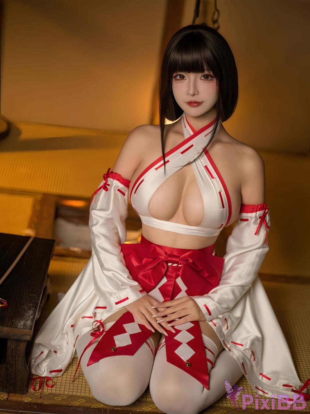 Cosplayer yuuhui Yuhui The Trial of Kagura Miko PixiBB.COM 004