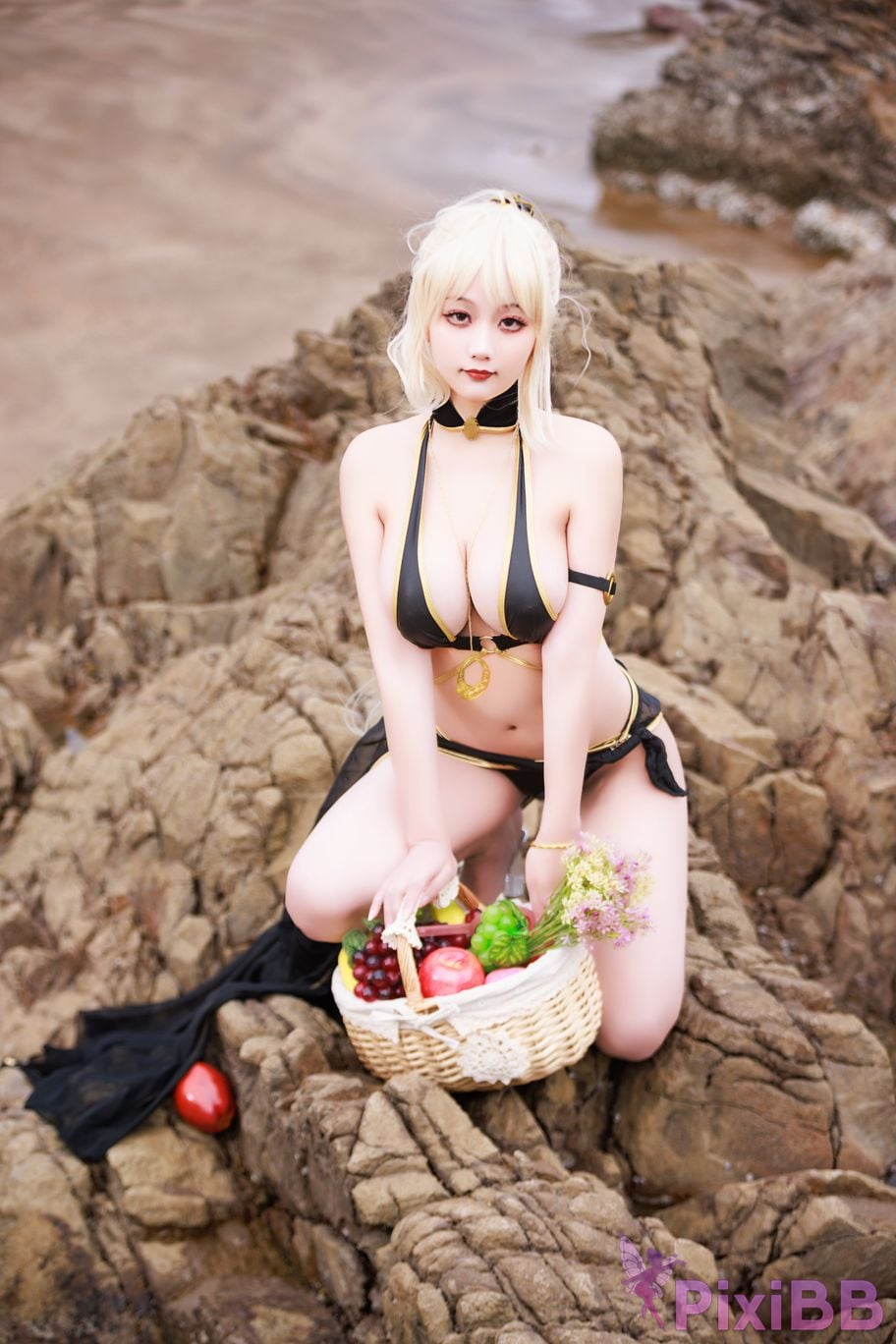 Cosplayer A Xuexue Heizhen swimsuit PixiBB.COM 012