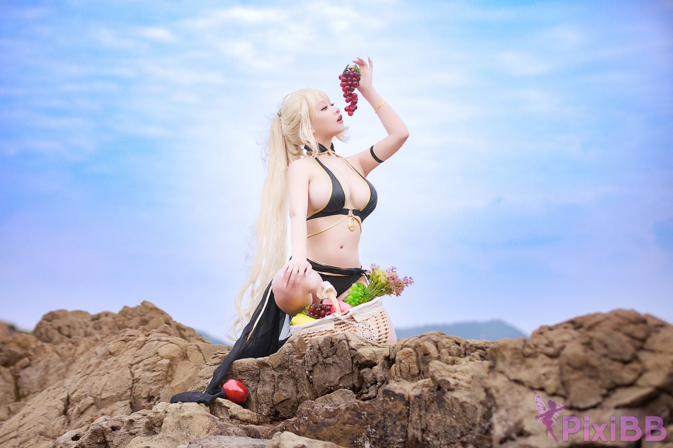 Cosplayer A Xuexue Heizhen swimsuit PixiBB.COM 015