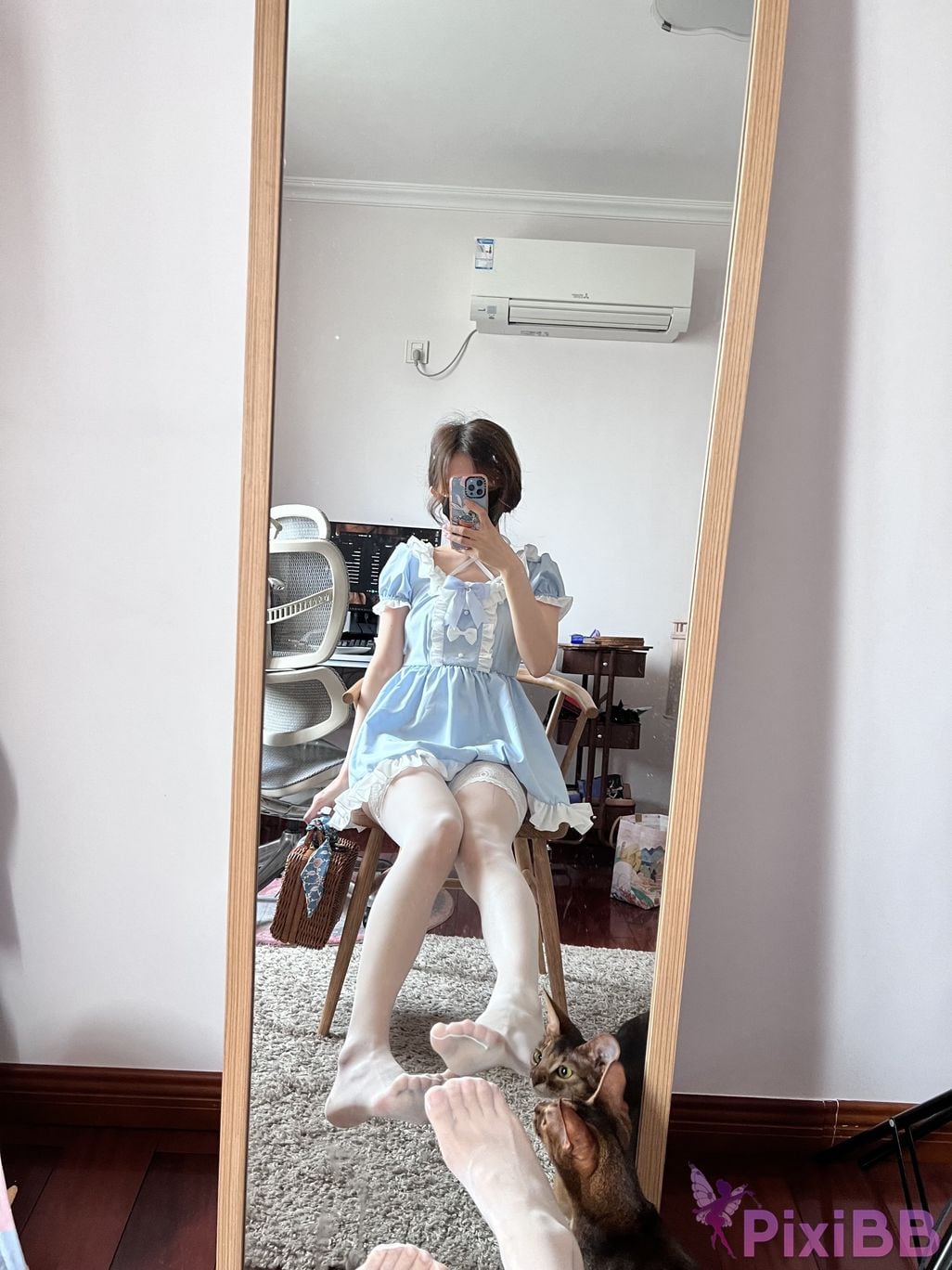 Cosplayer 51 Sauce 2023 Year 03 Yue Zhen love powder PixiBB.COM 039