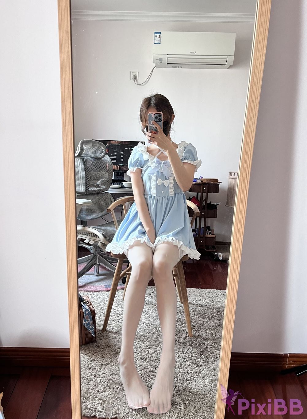 Cosplayer 51 Sauce 2023 Year 03 Yue Zhen love powder PixiBB.COM 043