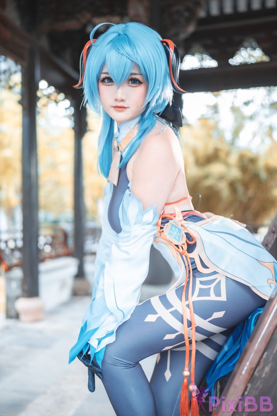 Cosplayer Xiaoyukiko small fish Ganyu PixiBB.COM 015