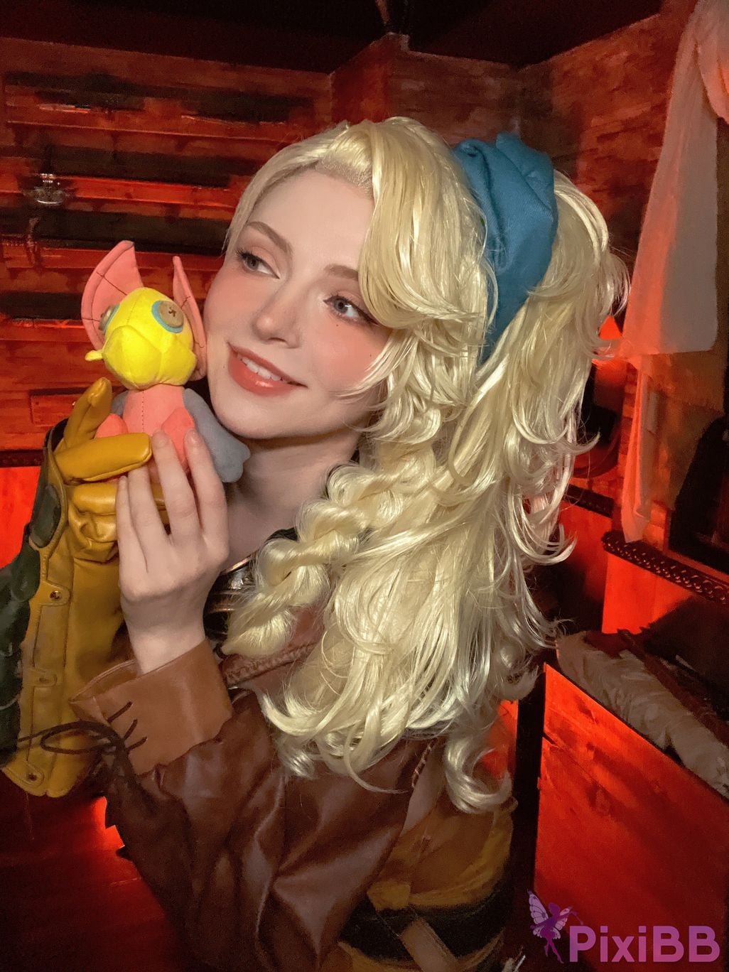 Cosplayer Peach milky Gemma PixiBB.COM 030