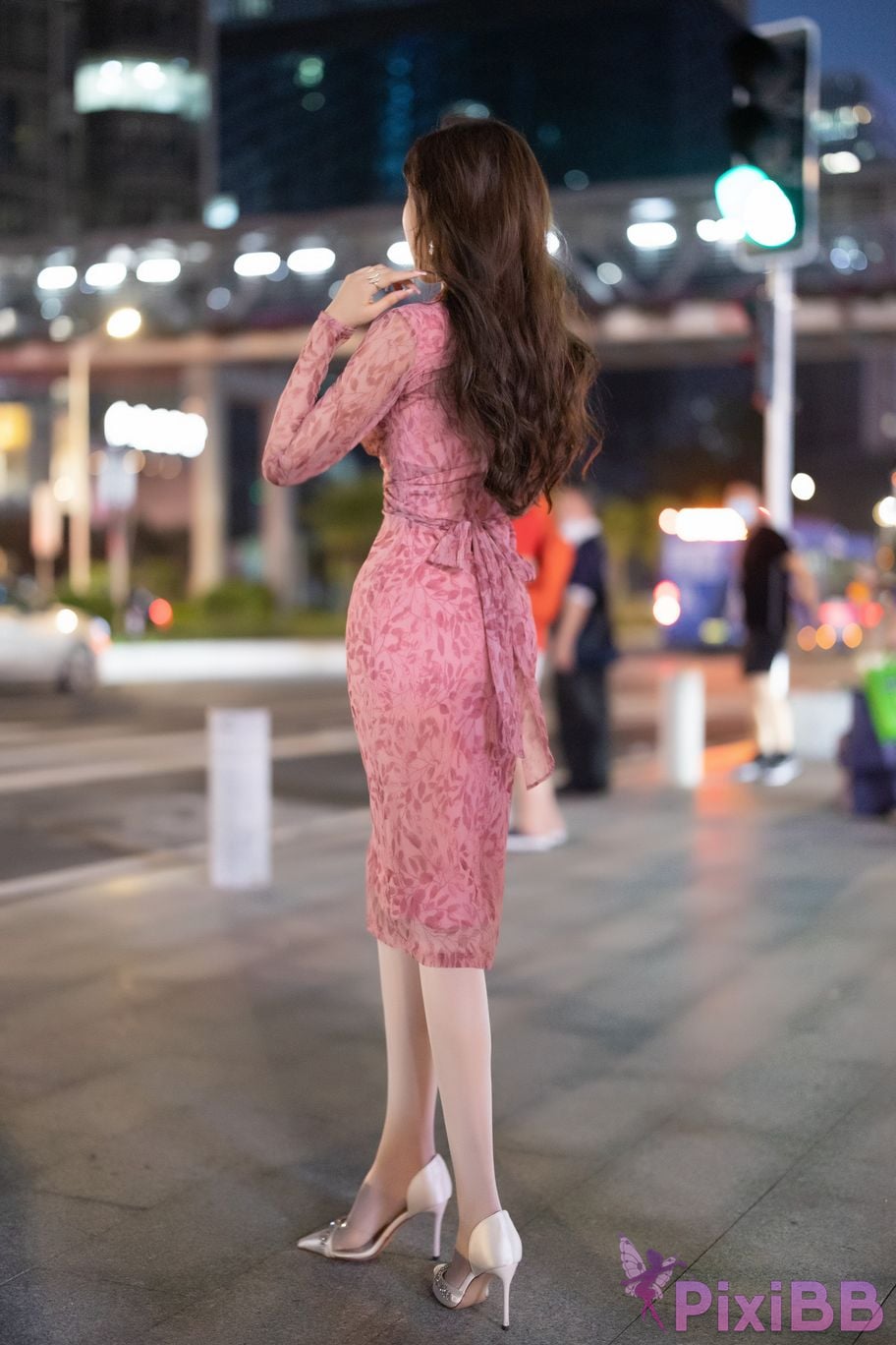 No watermark for in app purchases Wang Xinyao Yanni Pink hip hugging floral skirt PixiBB.COM 001