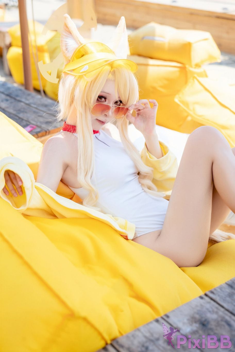 Cosplayer vector fish Blue Archive Lily Garden Shengya swimsuit PixiBB.COM 015
