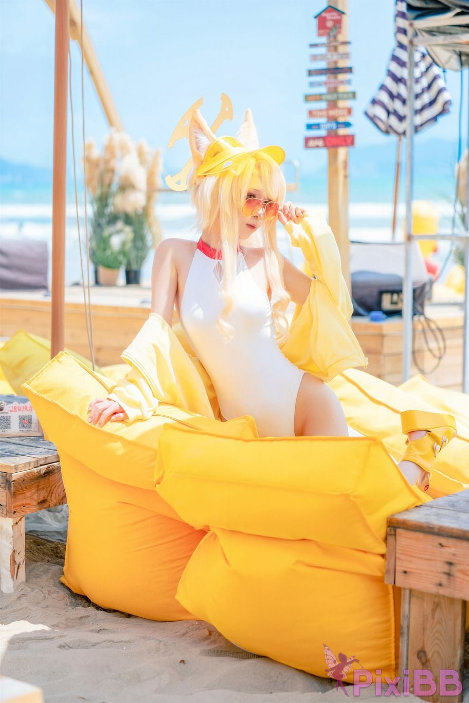 Cosplayer vector fish Blue Archive Lily Garden Shengya swimsuit PixiBB.COM 017