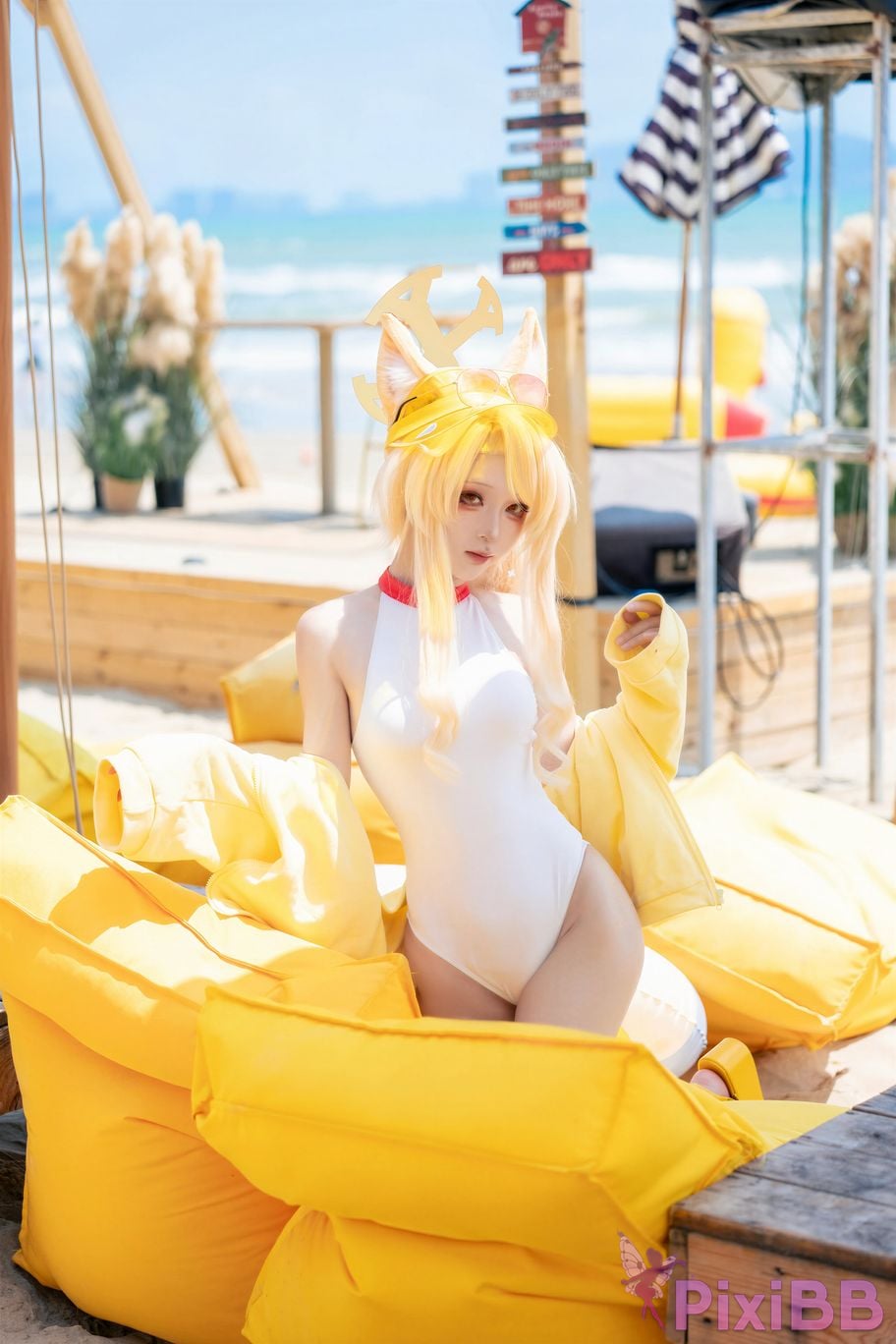 Cosplayer vector fish Blue Archive Lily Garden Shengya swimsuit PixiBB.COM 018