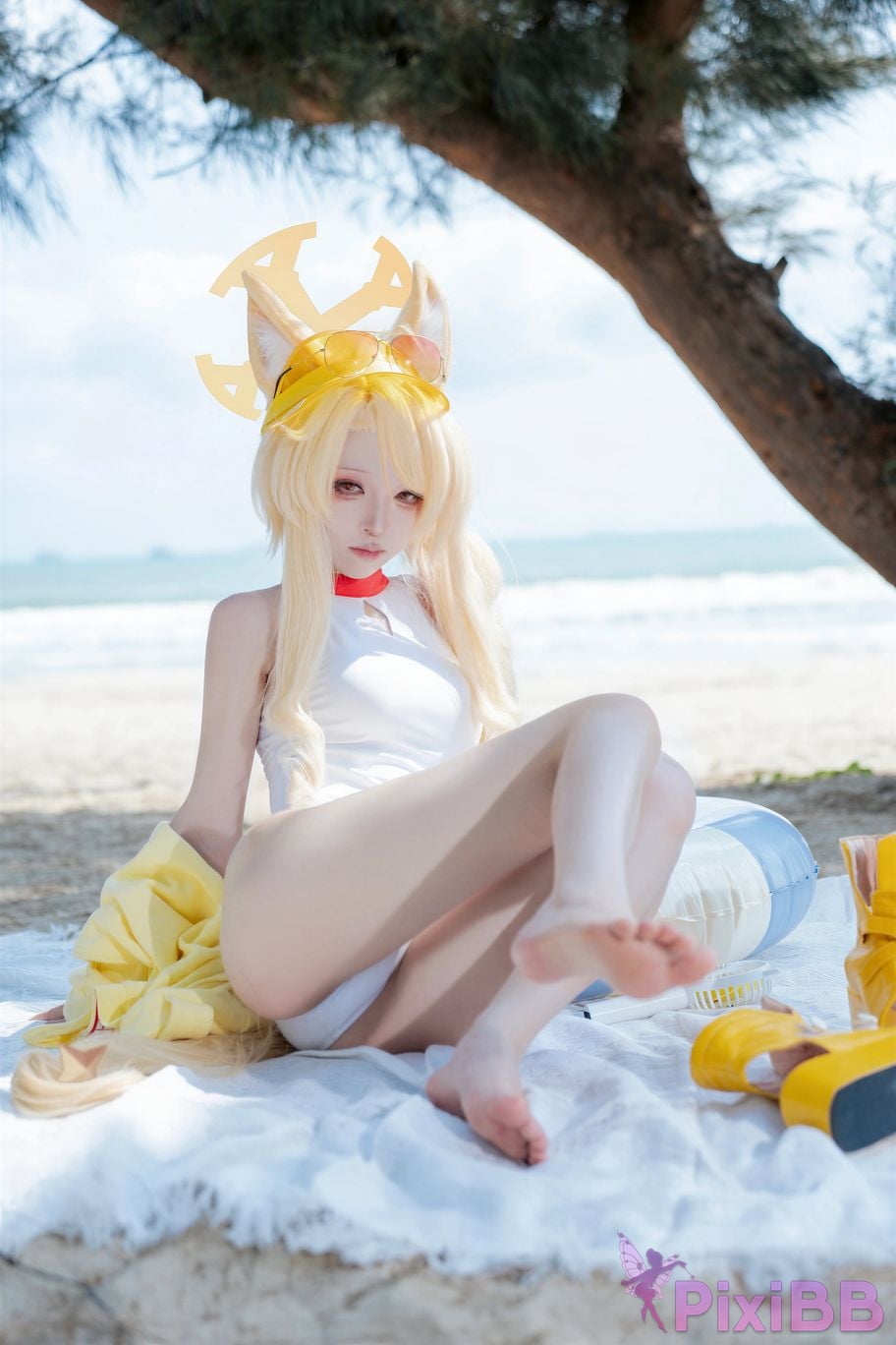 Cosplayer vector fish Blue Archive Lily Garden Shengya swimsuit PixiBB.COM 041