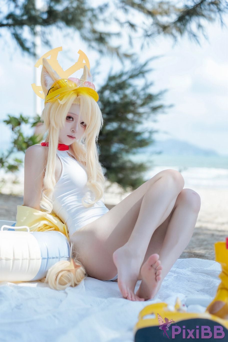 Cosplayer vector fish Blue Archive Lily Garden Shengya swimsuit PixiBB.COM 047