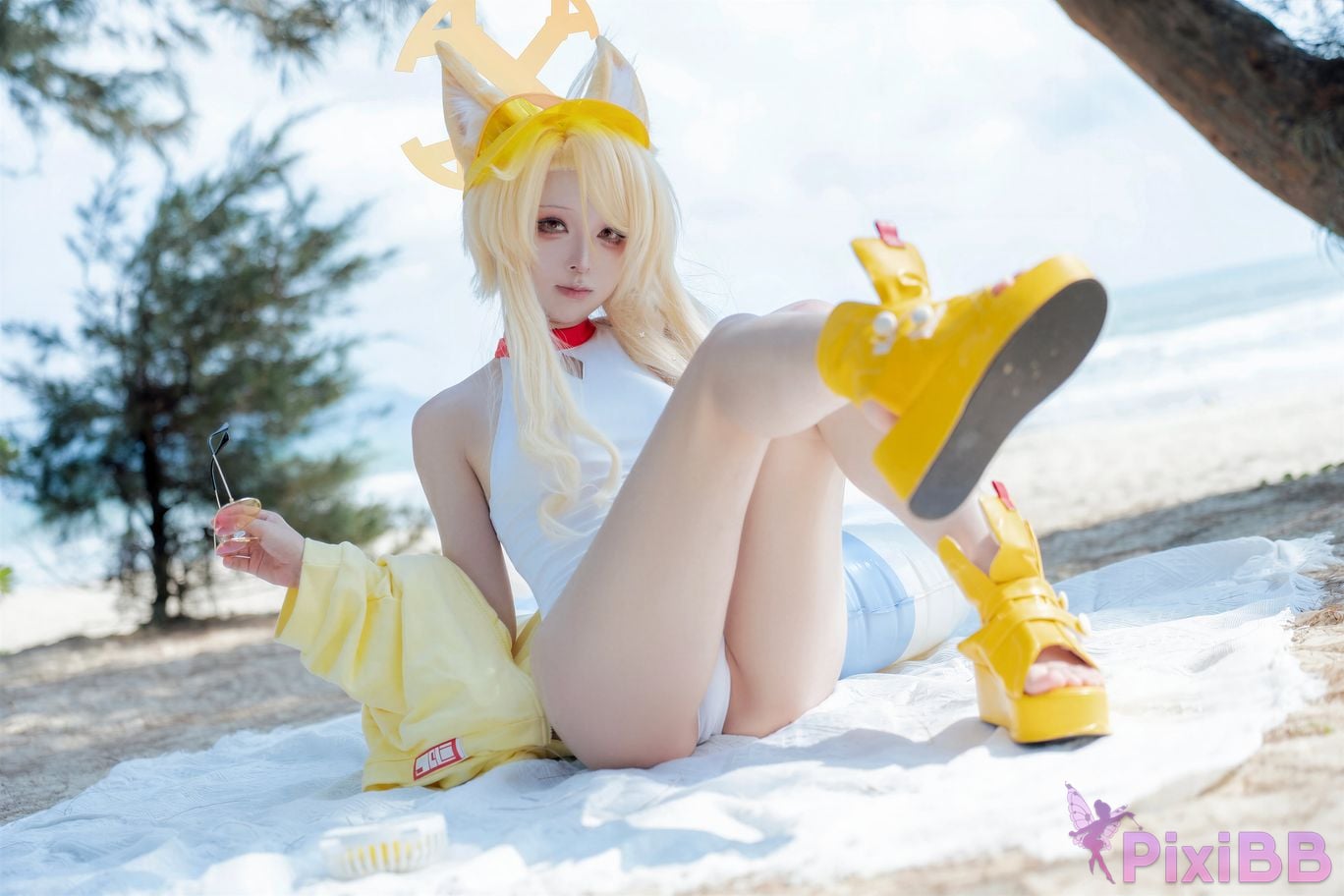 Cosplayer vector fish Blue Archive Lily Garden Shengya swimsuit PixiBB.COM 056