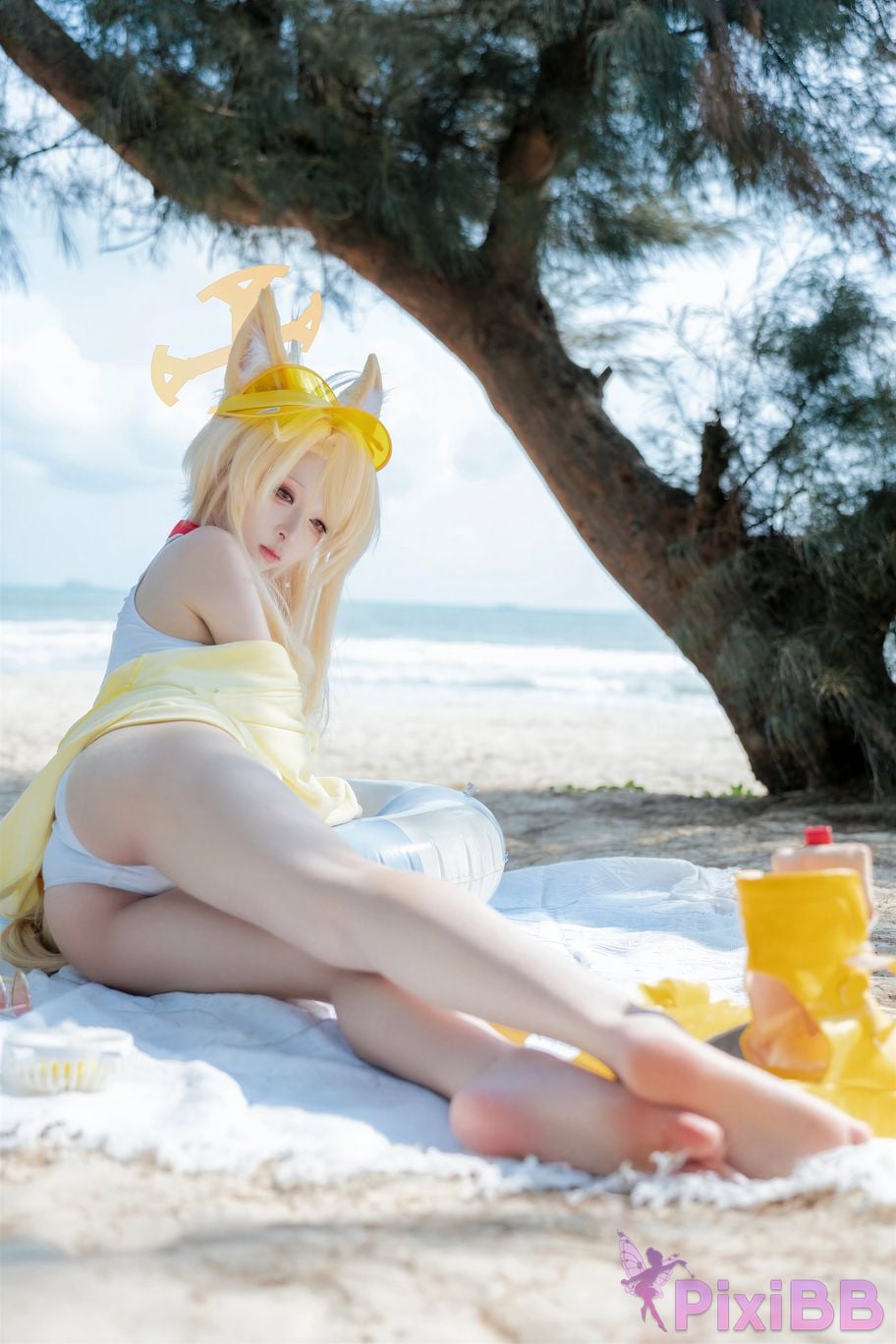 Cosplayer vector fish Blue Archive Lily Garden Shengya swimsuit PixiBB.COM 059