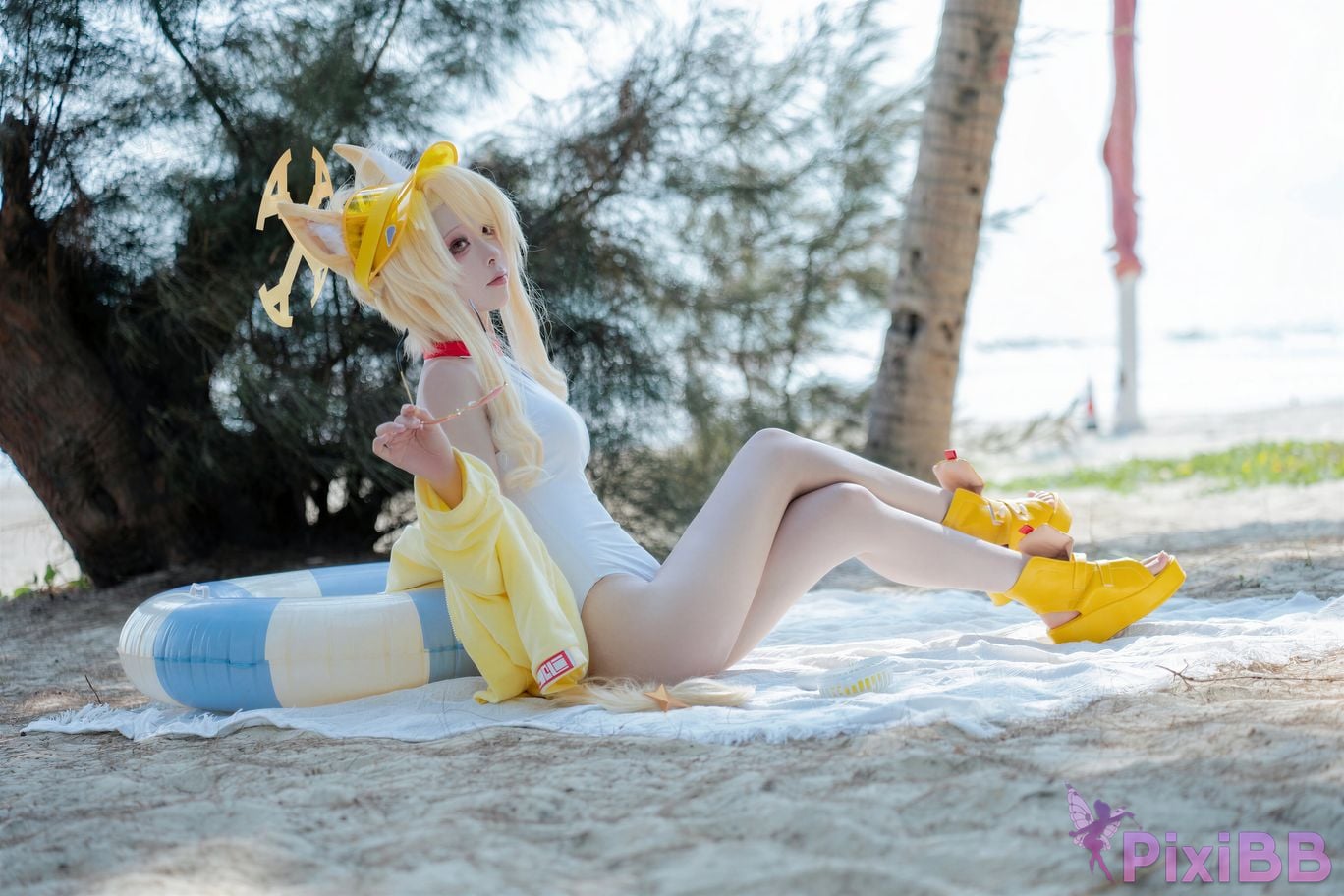 Cosplayer vector fish Blue Archive Lily Garden Shengya swimsuit PixiBB.COM 063