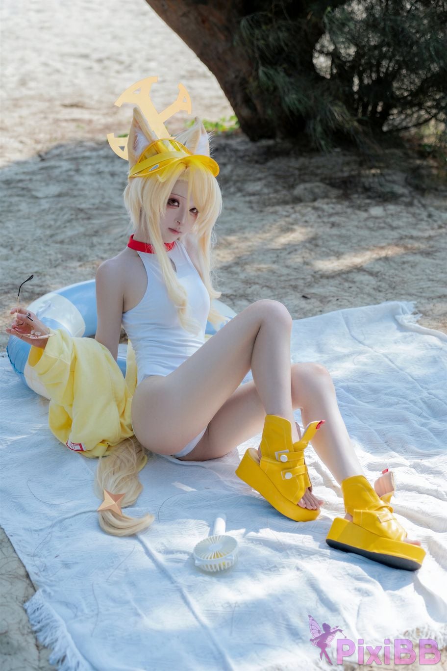 Cosplayer vector fish Blue Archive Lily Garden Shengya swimsuit PixiBB.COM 064
