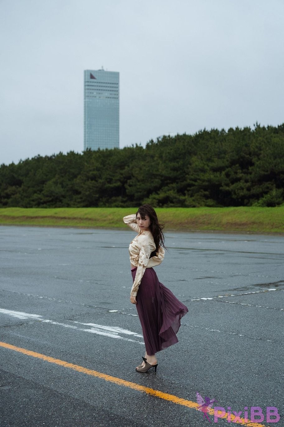 Japanese Idol Yokono Sumire Zero distance in a suite LOVE PARADE digital photo book PixiBB.COM 005