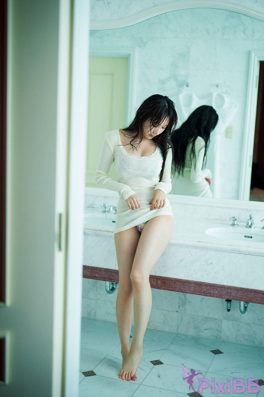 Japanese Idol Yokono Sumire Zero distance in a suite LOVE PARADE digital photo book PixiBB.COM 096