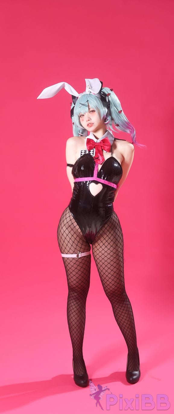 Cosplayer G44 wont get hurt hatsune miku rabbit hole PixiBB.COM 016