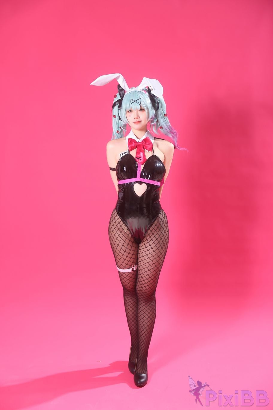 Cosplayer G44 wont get hurt hatsune miku rabbit hole PixiBB.COM 021