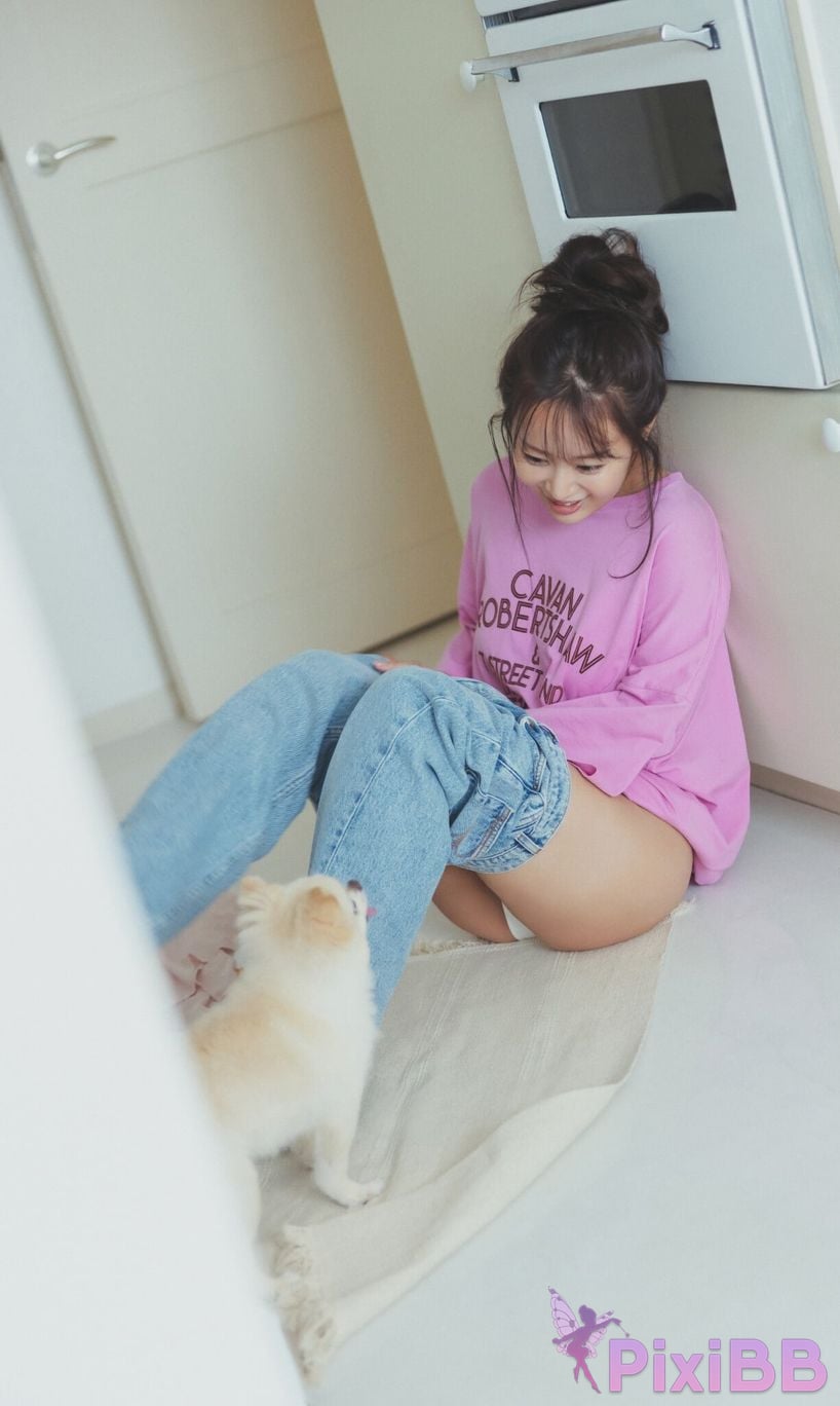 Japanese Idol Yuka Iguchi digital photo book encore PixiBB.COM 006