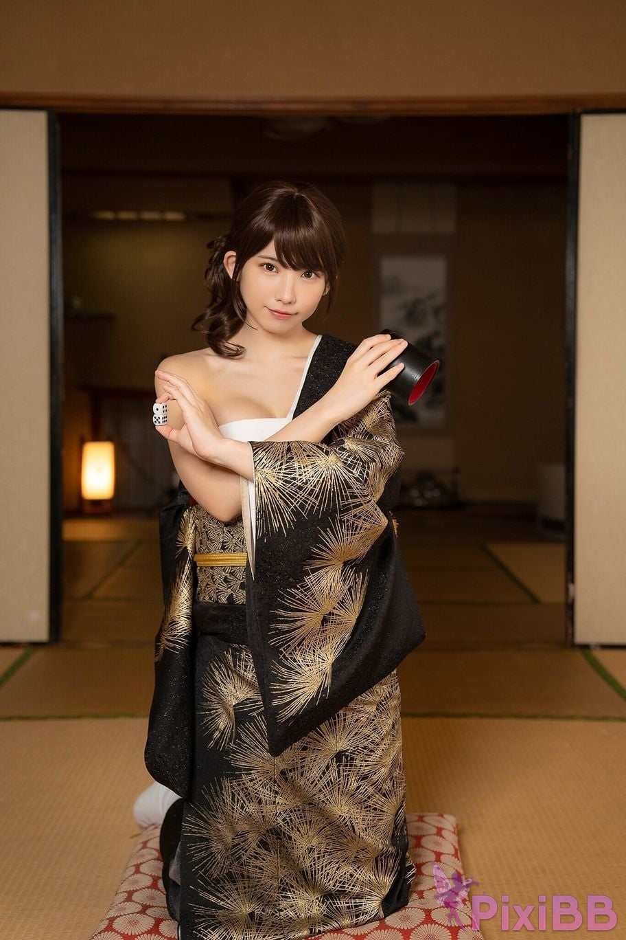 Japanese Idol Enako Picture scroll of beautiful women moon change jigra PixiBB.COM 005