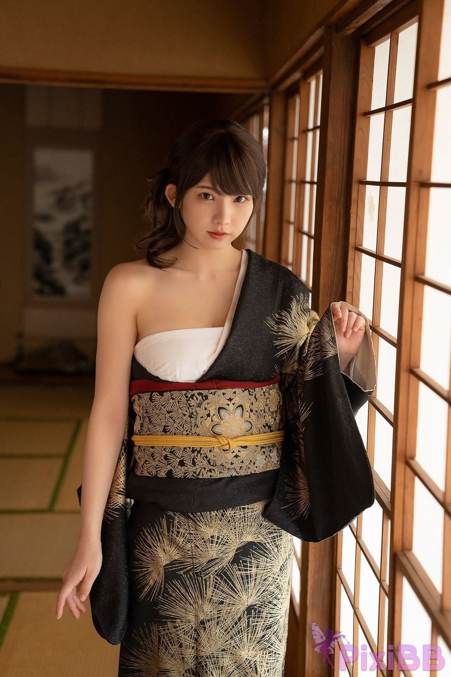 Japanese Idol Enako Picture scroll of beautiful women moon change jigra PixiBB.COM 006