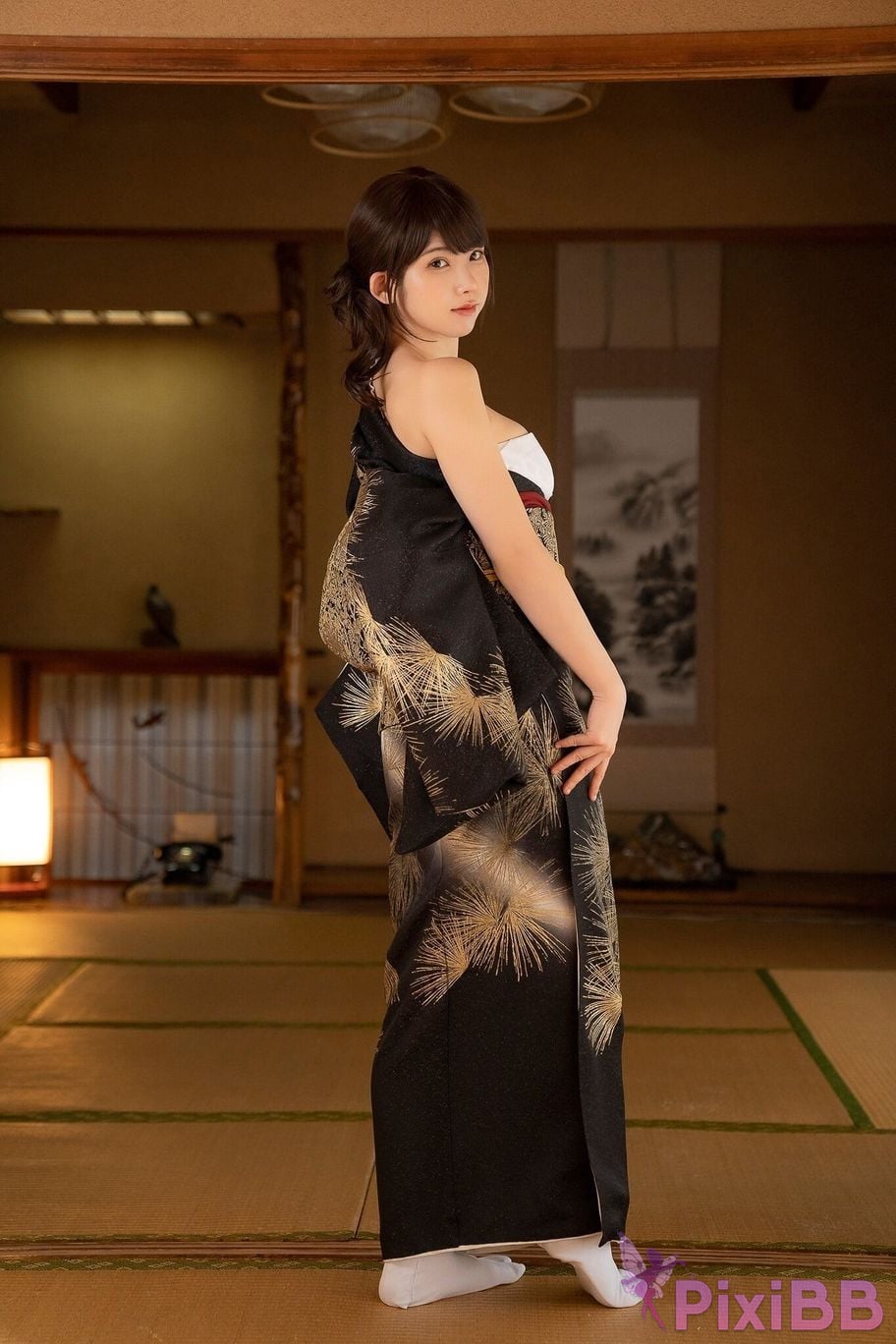 Japanese Idol Enako Picture scroll of beautiful women moon change jigra PixiBB.COM 013