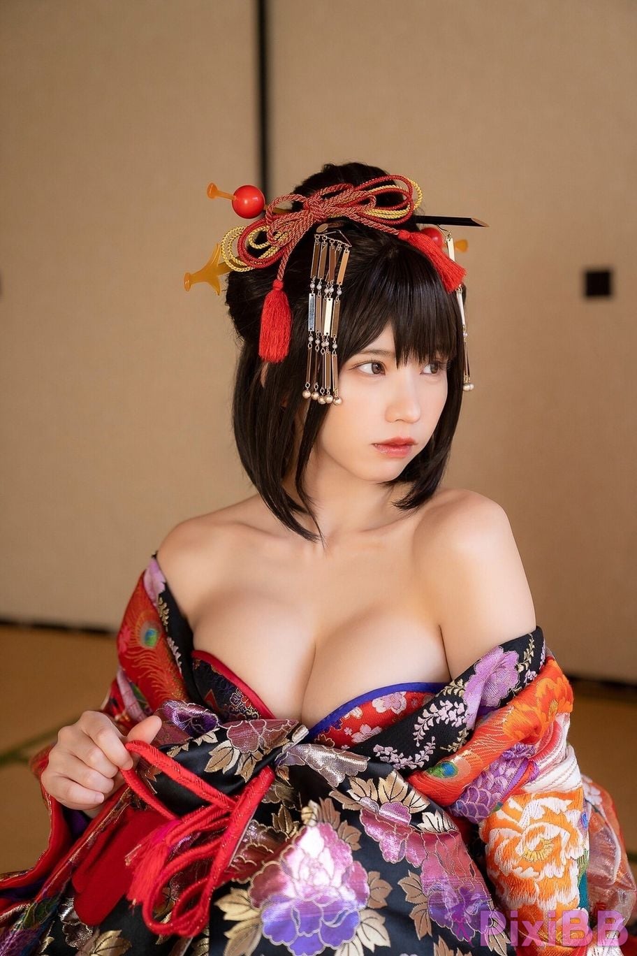 Japanese Idol Enako Picture scroll of beautiful women moon change jigra PixiBB.COM 040
