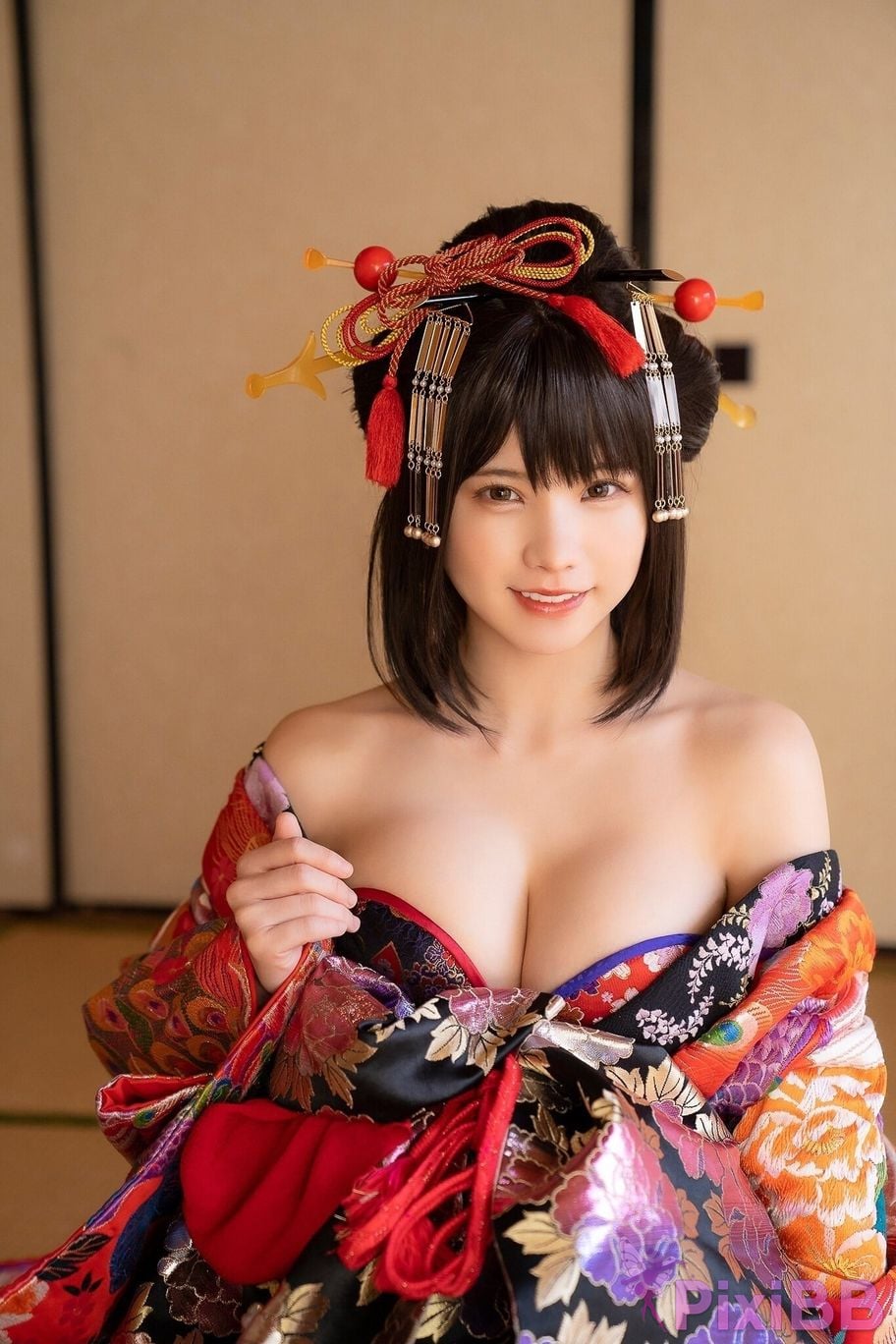 Japanese Idol Enako Picture scroll of beautiful women moon change jigra PixiBB.COM 041