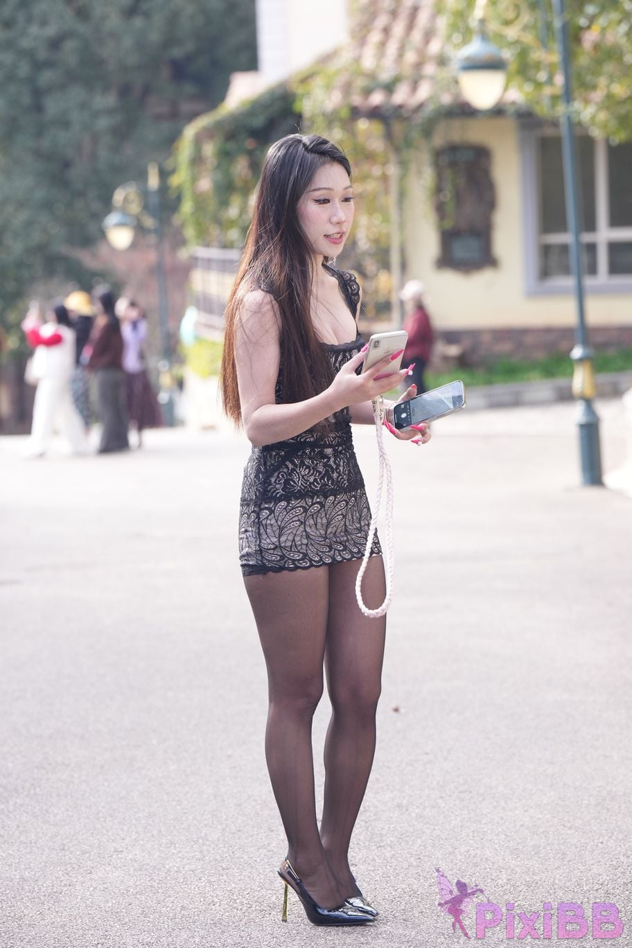 Featured Street Photography Works No.5782 Intellectual charm black dress PixiBB.COM 059