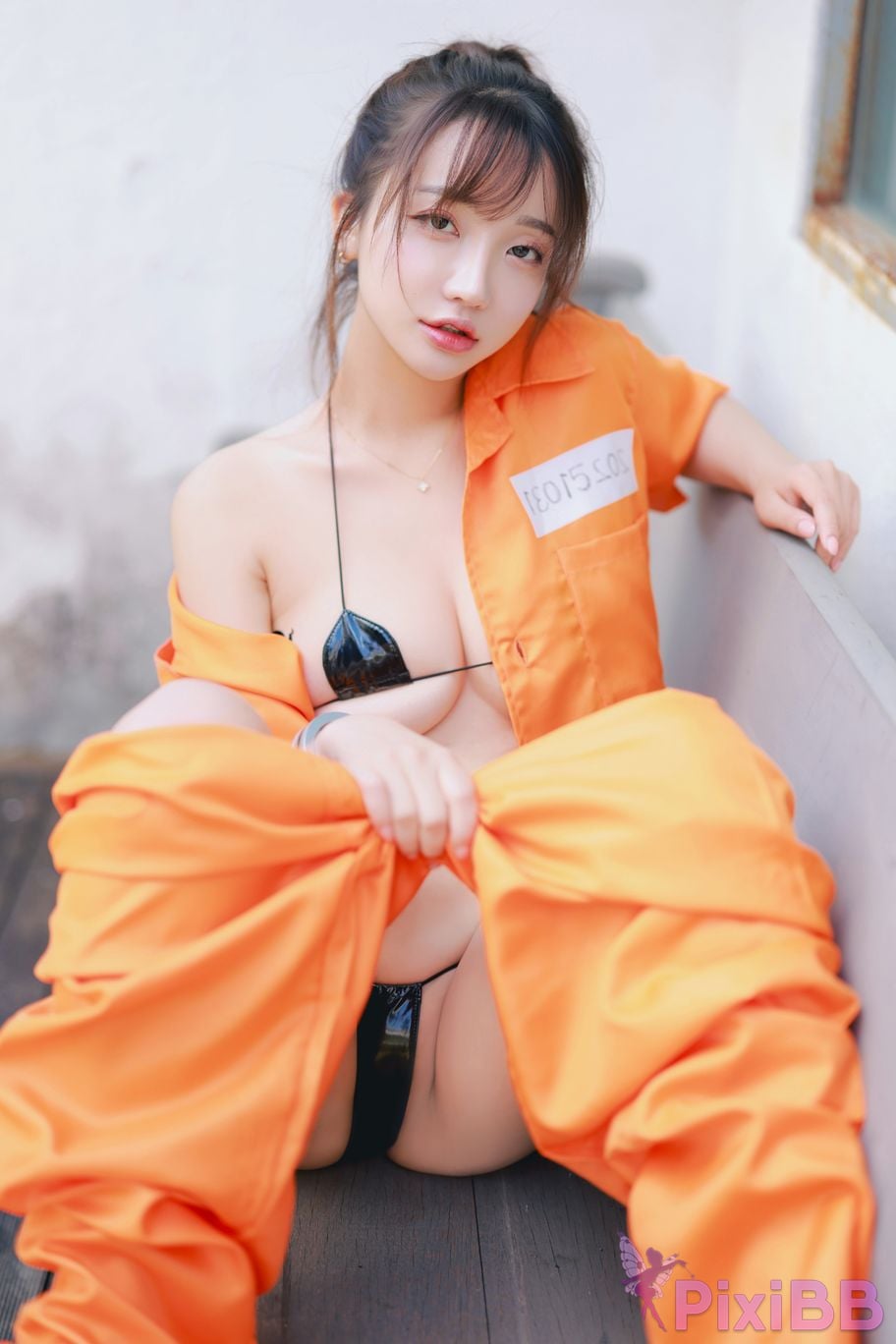 Son Ye Eun Bound for Halloween PixiBB.COM 044