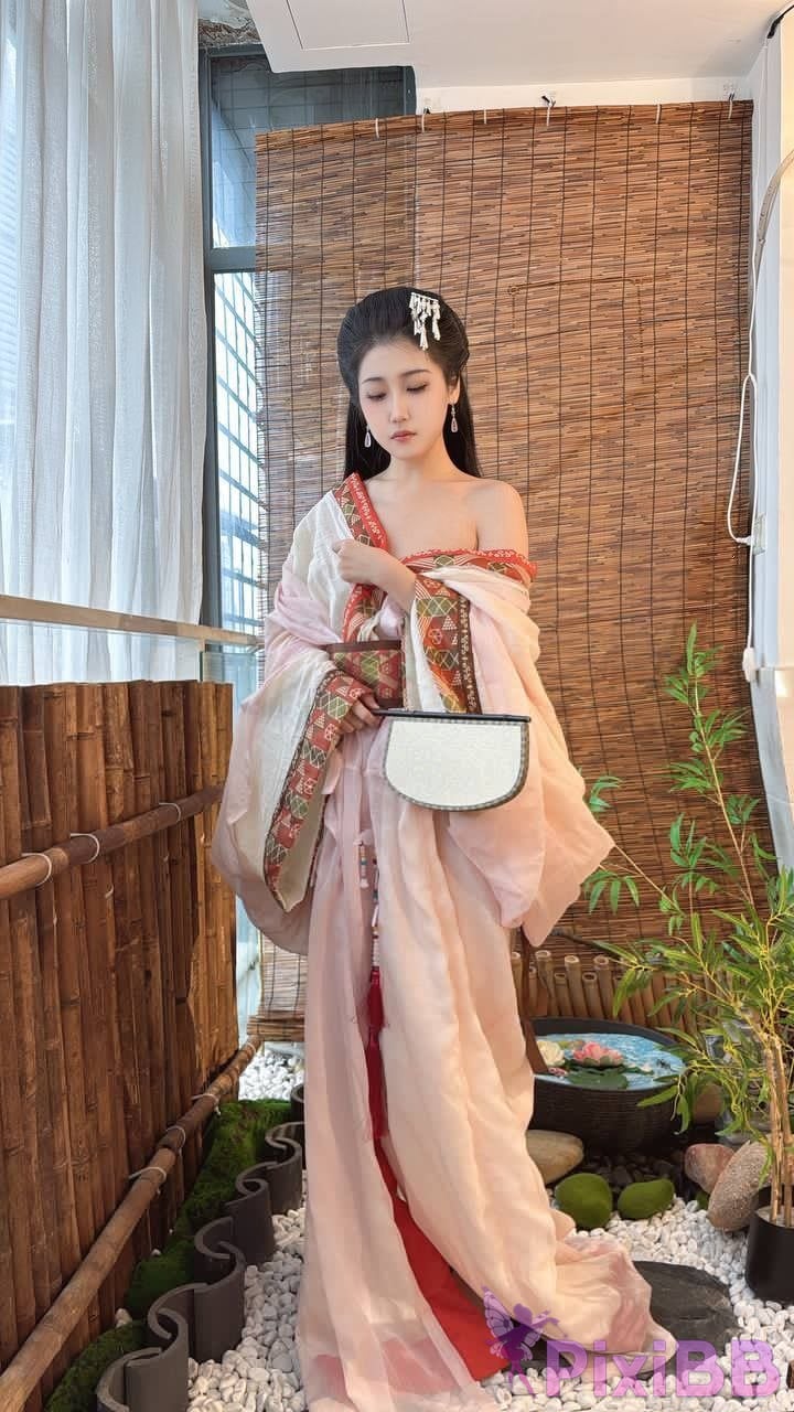 OtherXXX dumb cat m B Standing Silk Feet Royal Sister Goddess Contrast the ancient style of Hanfu coser Captains Benefits PixiBB.COM 002