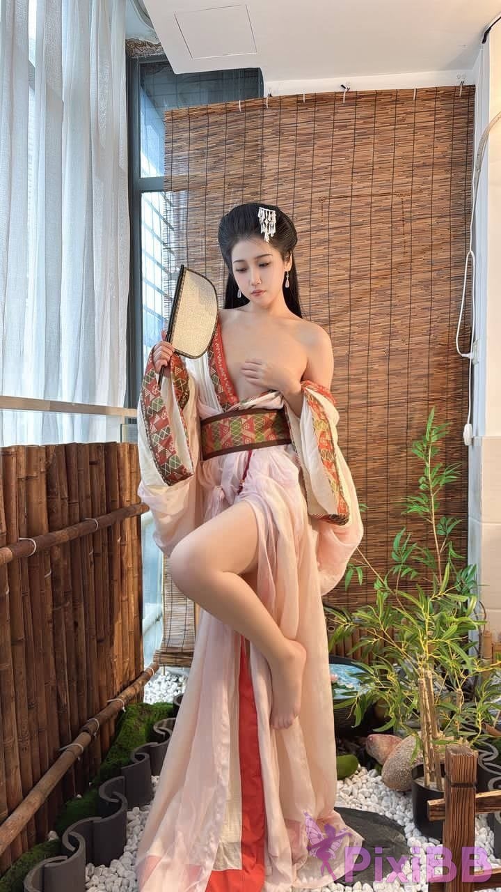 OtherXXX dumb cat m B Standing Silk Feet Royal Sister Goddess Contrast the ancient style of Hanfu coser Captains Benefits PixiBB.COM 042