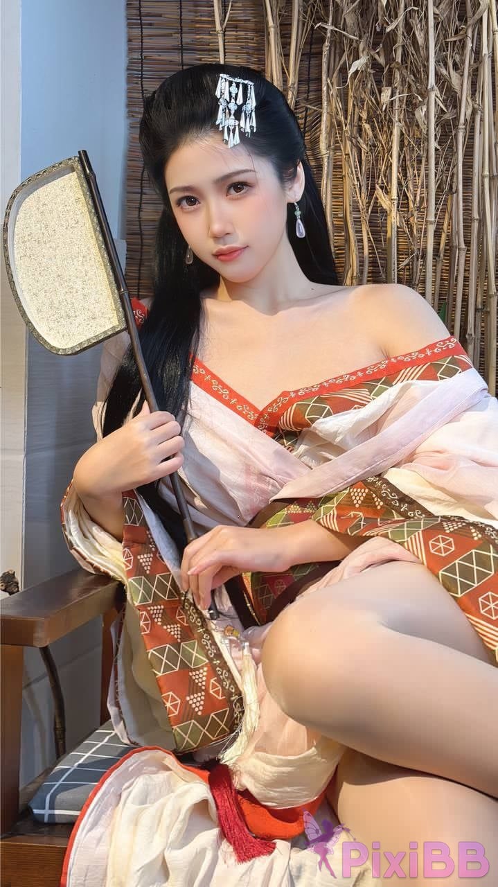 OtherXXX dumb cat m B Standing Silk Feet Royal Sister Goddess Contrast the ancient style of Hanfu coser Captains Benefits PixiBB.COM 087