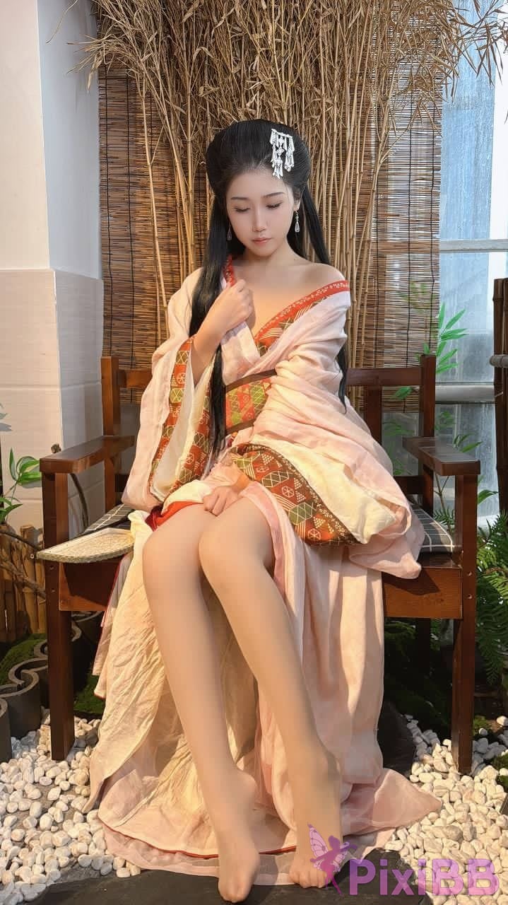 OtherXXX dumb cat m B Standing Silk Feet Royal Sister Goddess Contrast the ancient style of Hanfu coser Captains Benefits PixiBB.COM 090