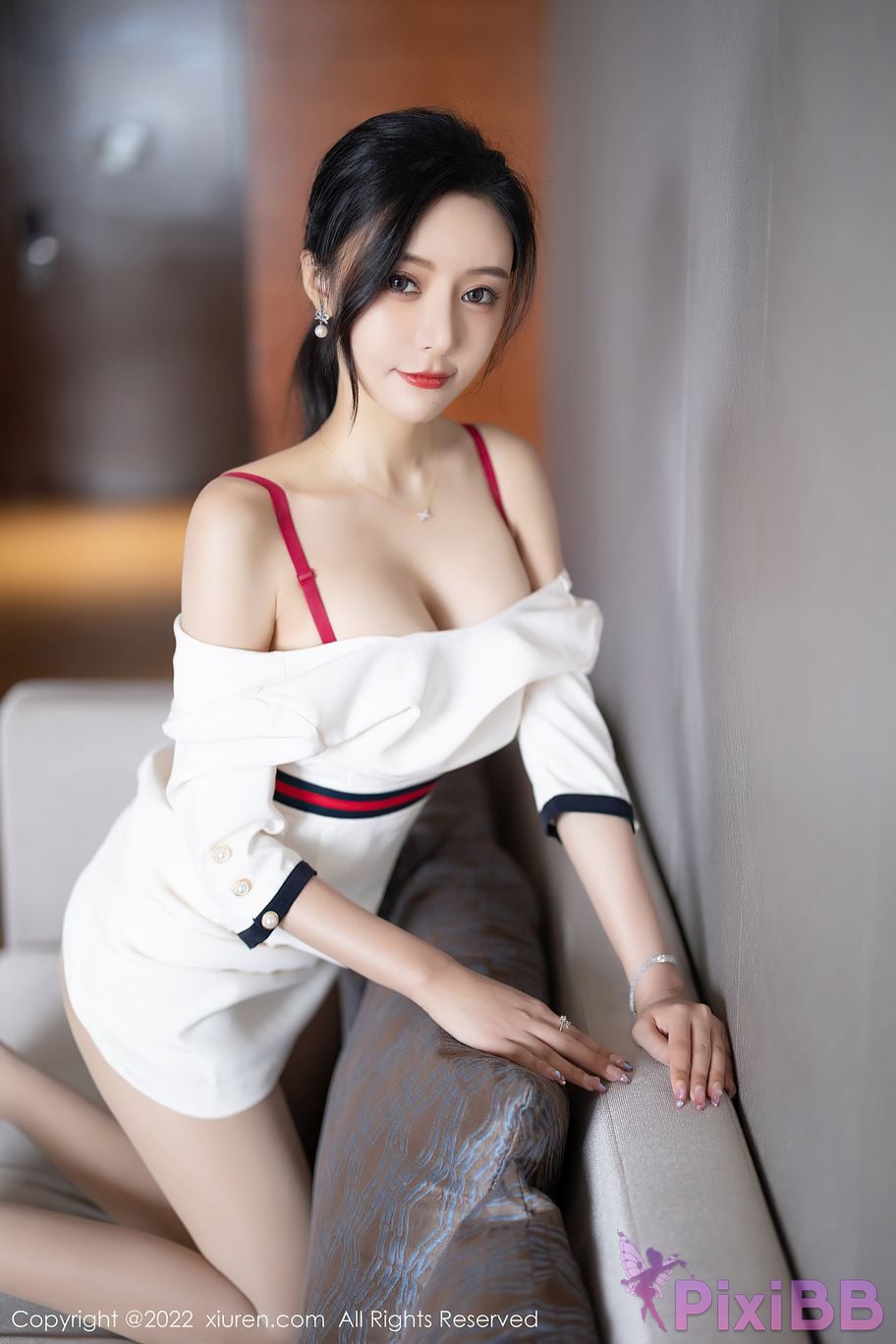 XIUREN No.4963 Yanni Wang Xin Yao PixiBB.COM 038