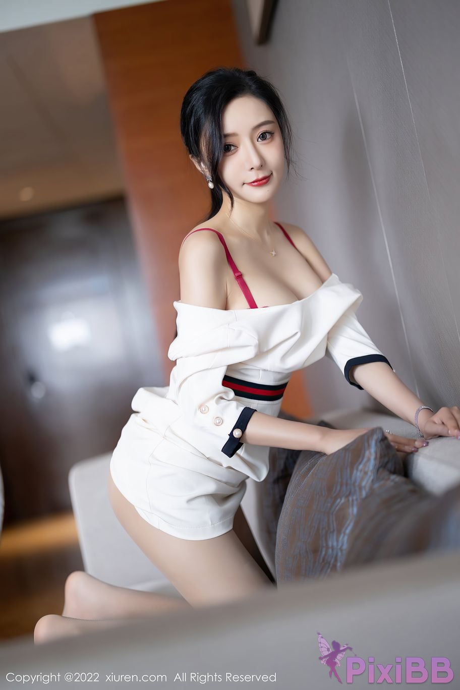 XIUREN No.4963 Yanni Wang Xin Yao PixiBB.COM 039
