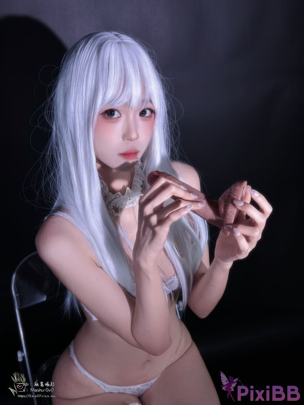 Cosplayer Mochi is delicious holy transgression PixiBB.COM 007
