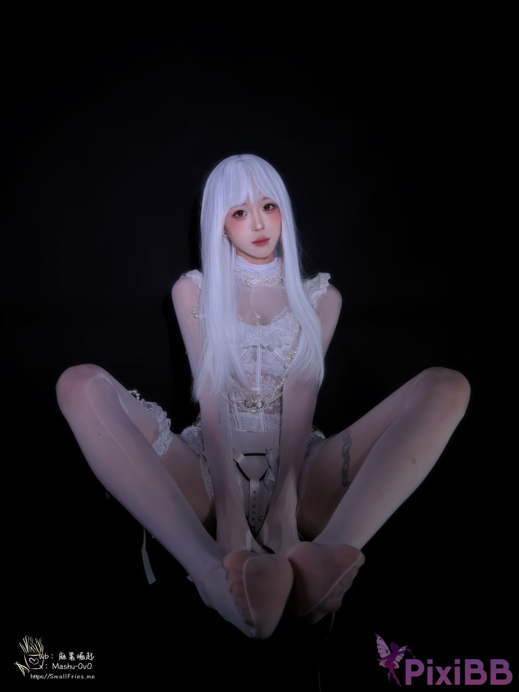 Cosplayer Mochi is delicious holy transgression PixiBB.COM 035