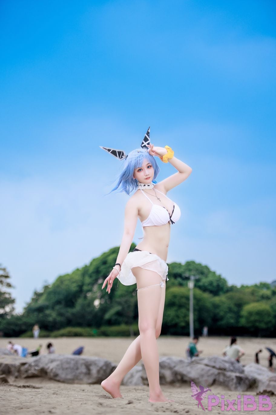 Cosplayer A Xuexue azur lane Gascogne swimwear PixiBB.COM 004